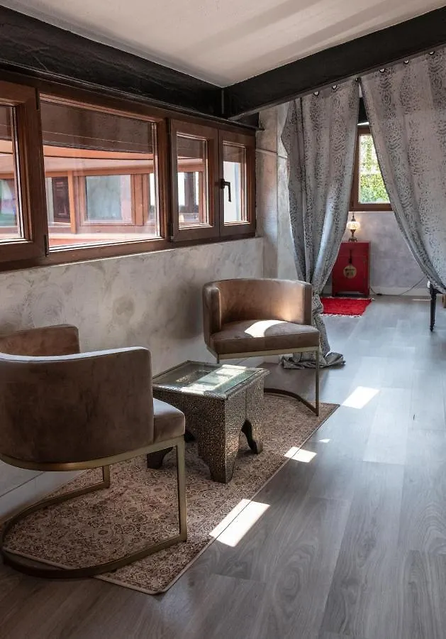 Riad Medina Mudejar Banos Arabes Tolède Espagne